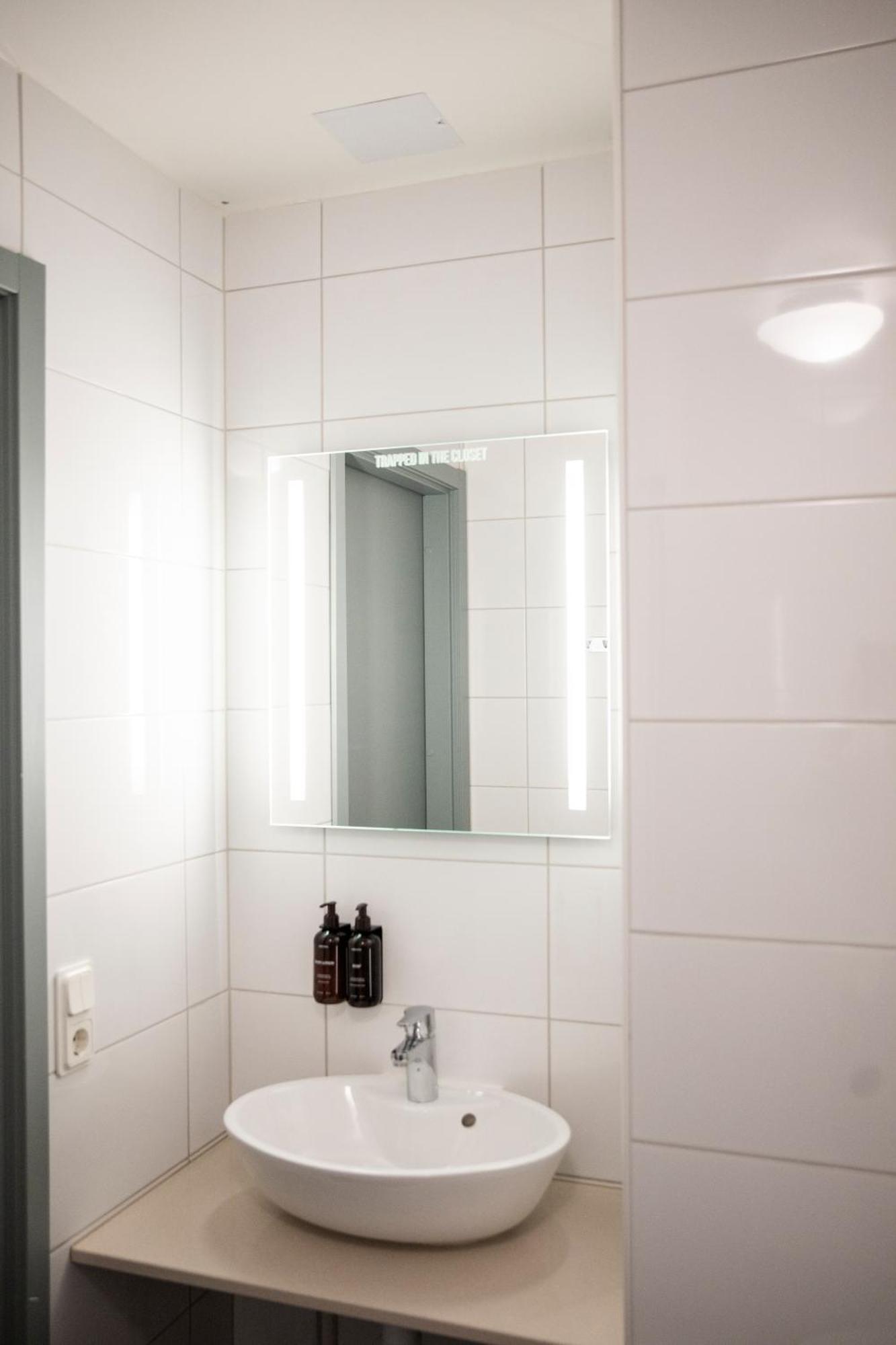 Home Hotel Bolinder Munktell Eskilstuna Habitación foto